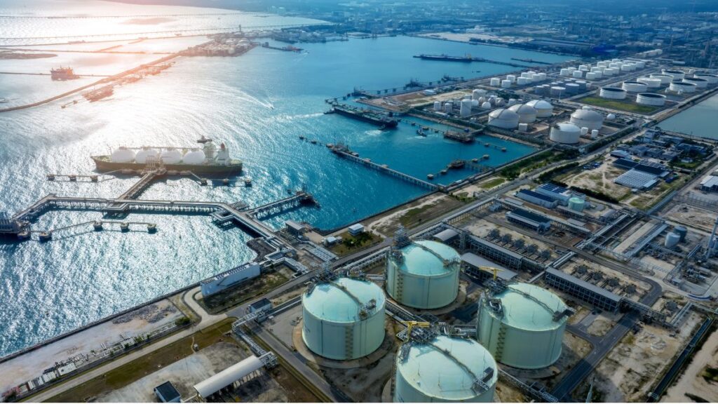 Erdgas investieren 2024: Aktien, ETFs und ETCs im Überblick